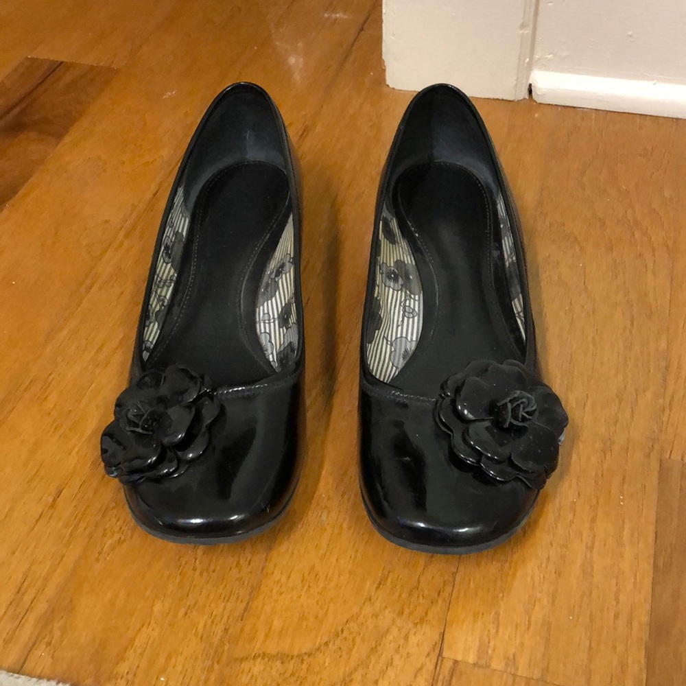 Black Flats
